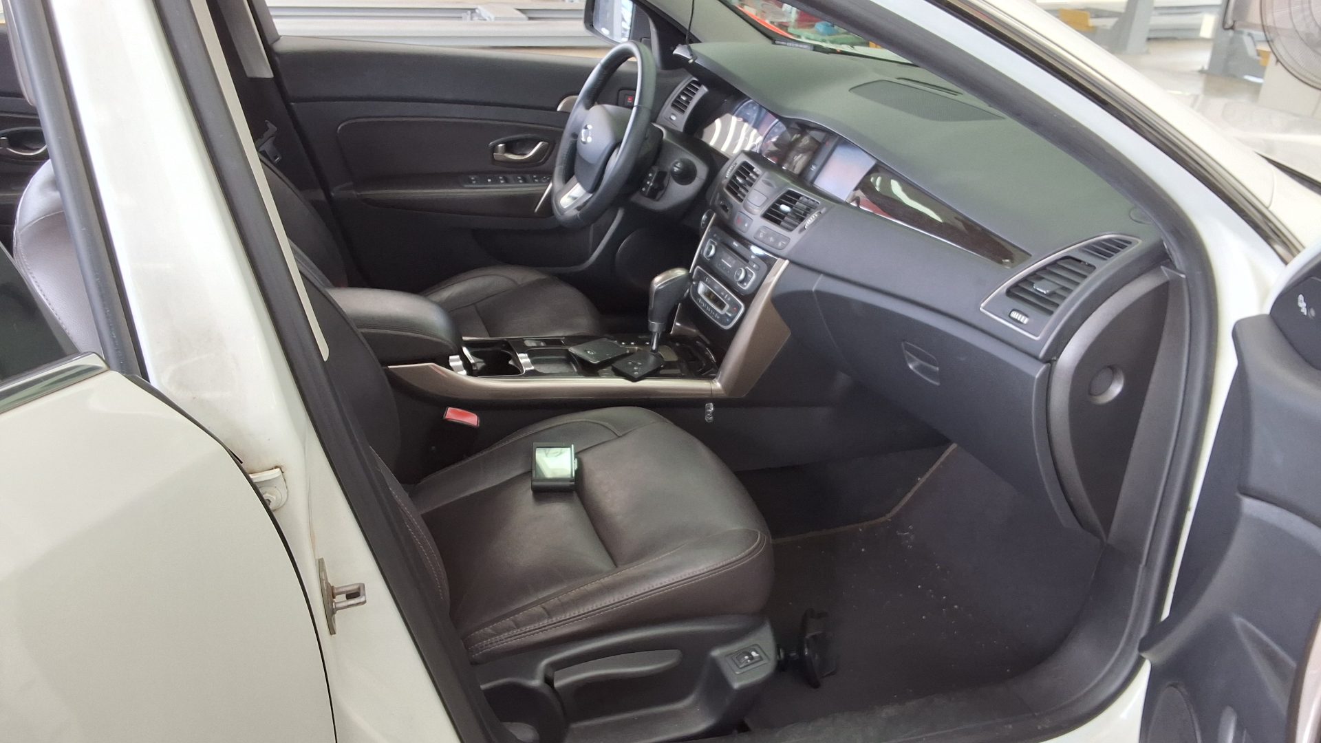 2015 - renault sm5