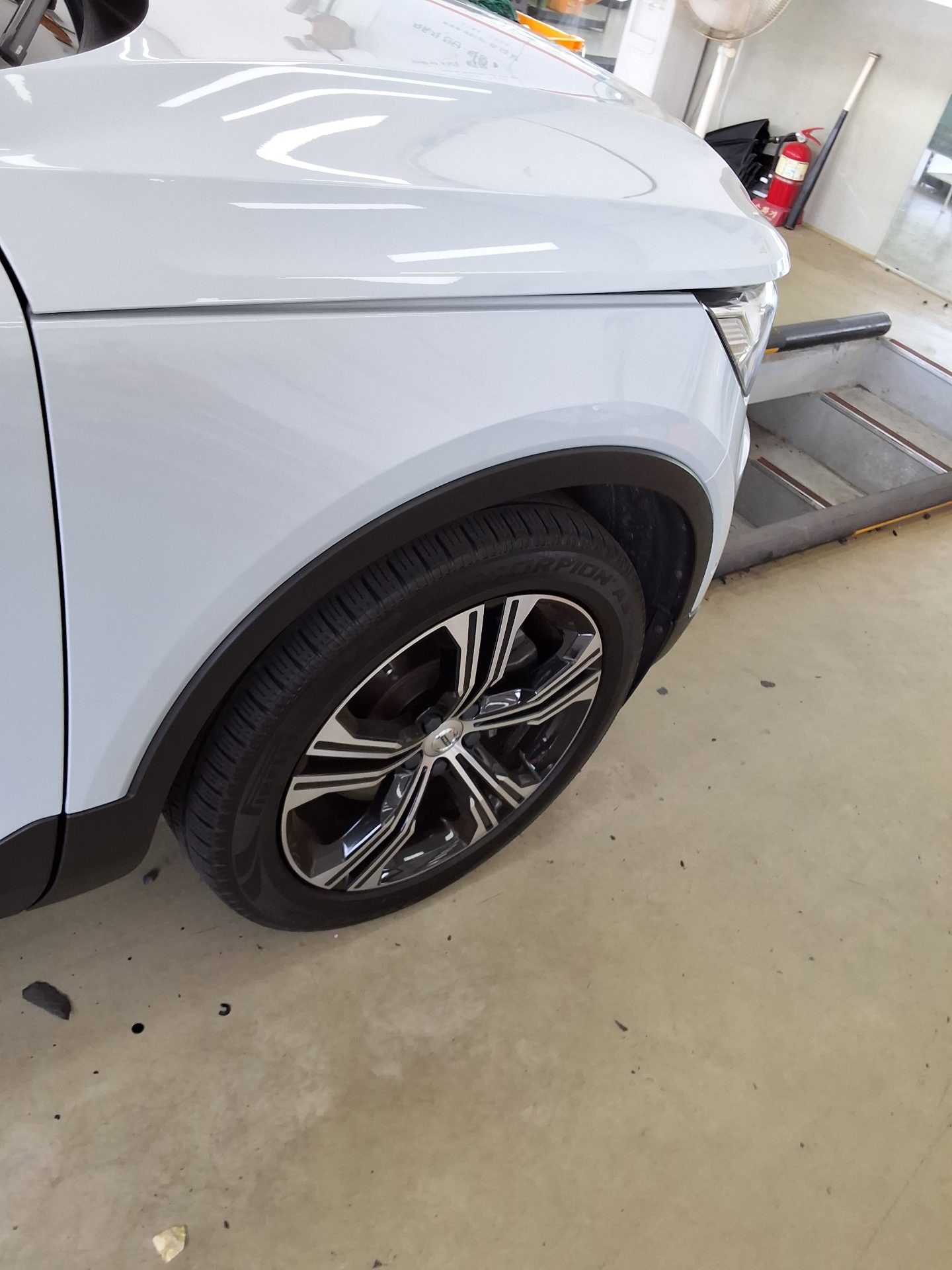 Volvo Xc40 2021 — صورة 23