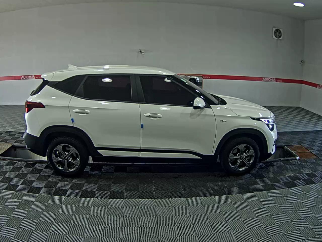 2021 - kia seltos