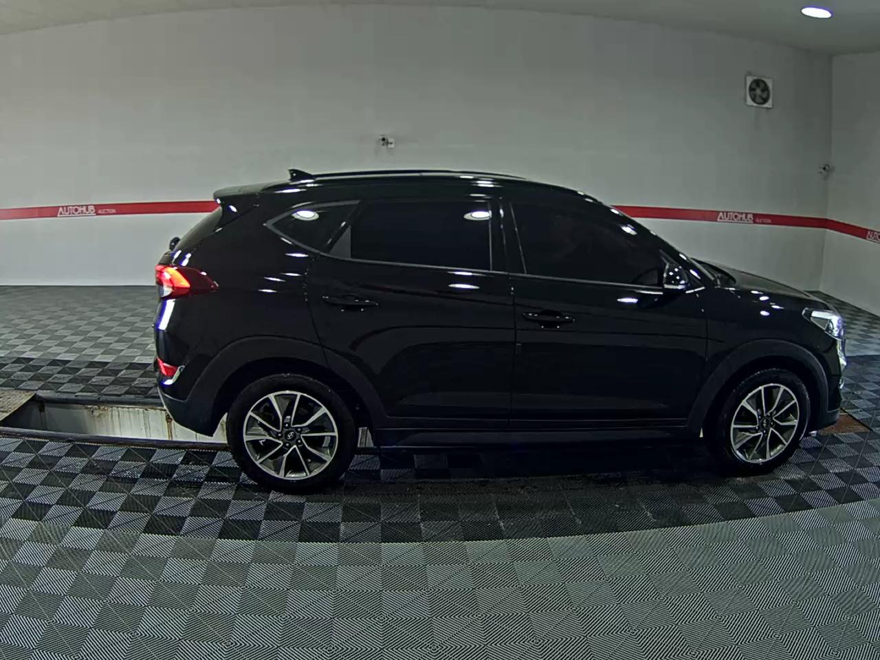 2018 - hyundai tucson