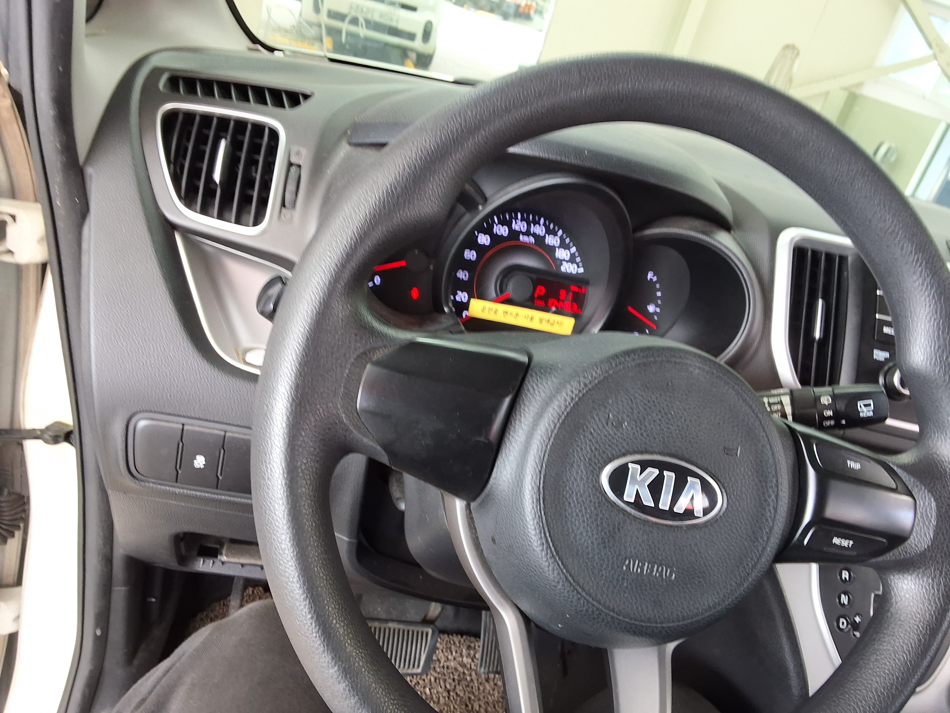 2019 - kia ray