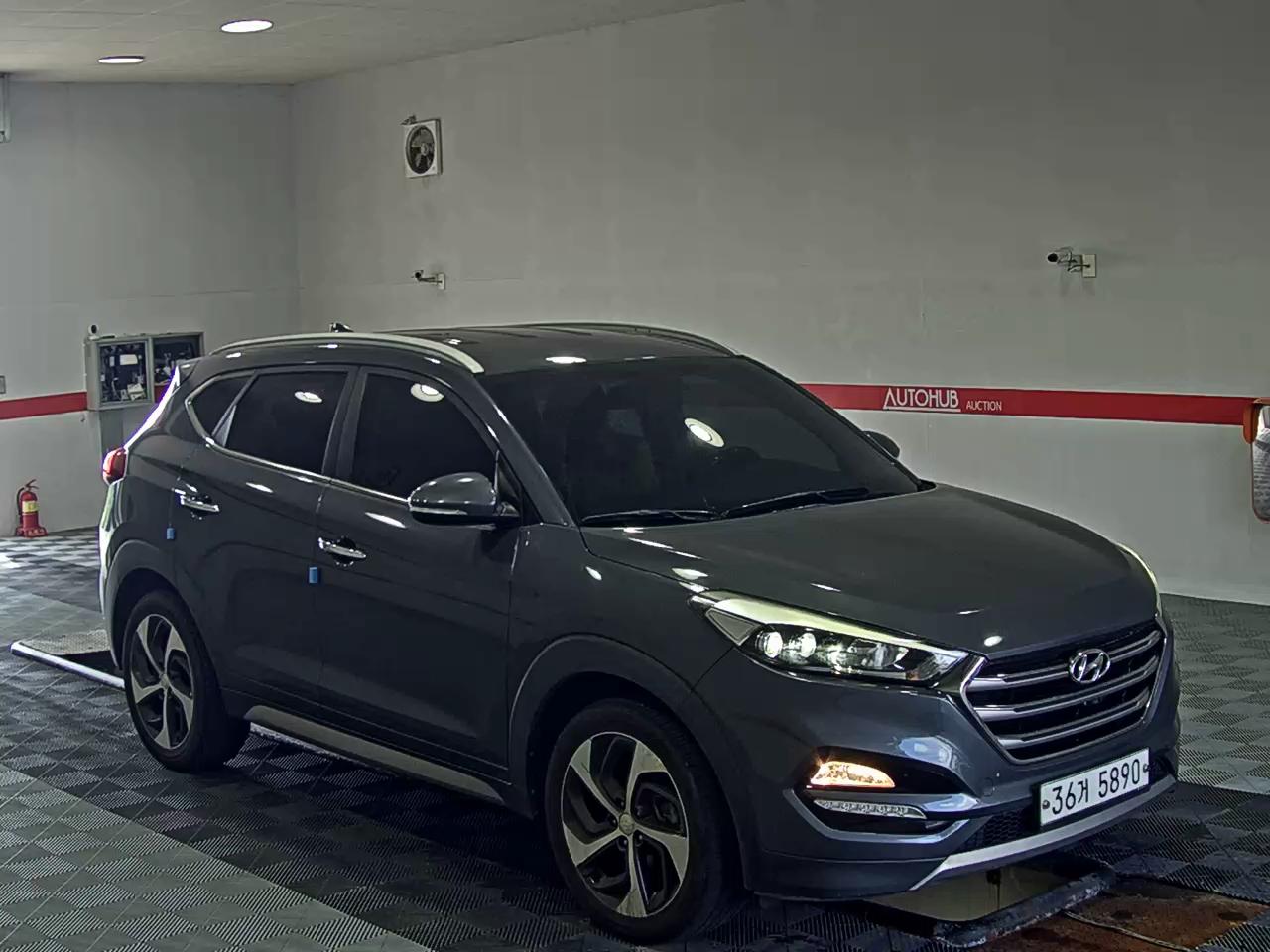 2017 - hyundai tucson
