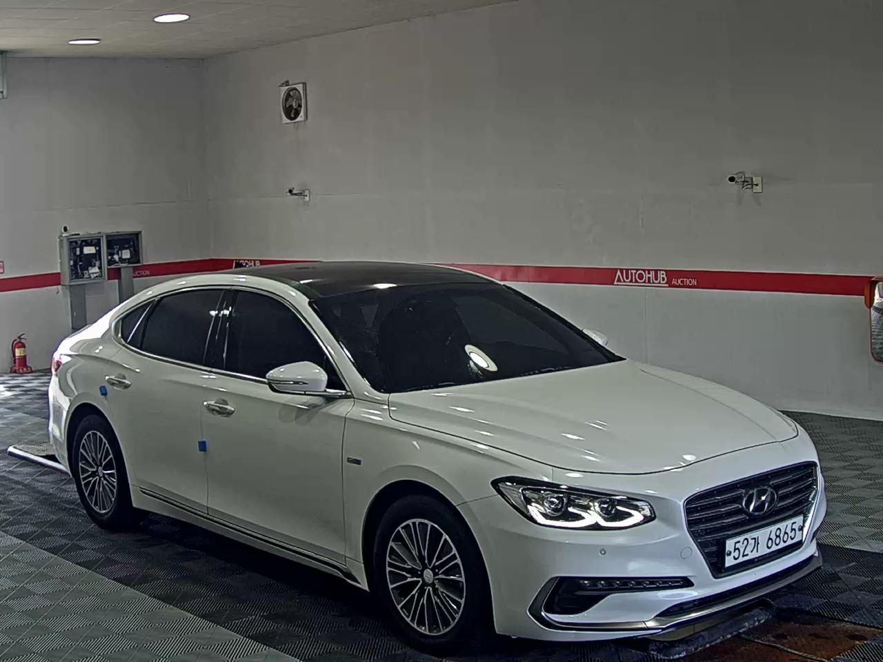 2018 - hyundai grandeur