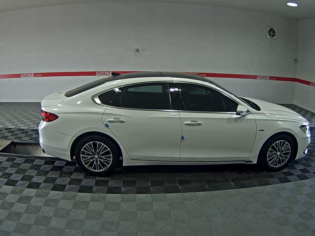 2018 - hyundai grandeur