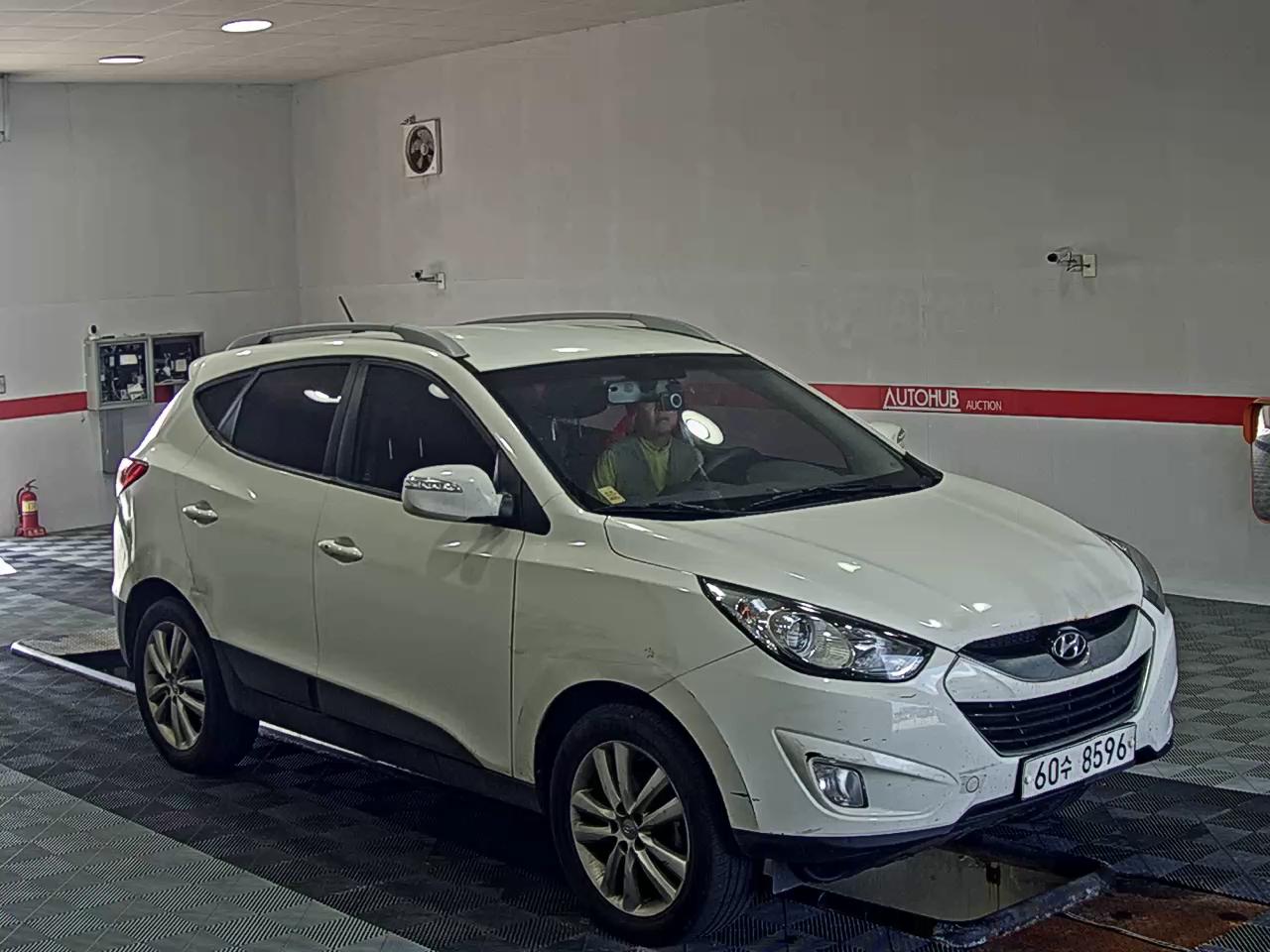 2013 - hyundai tucson