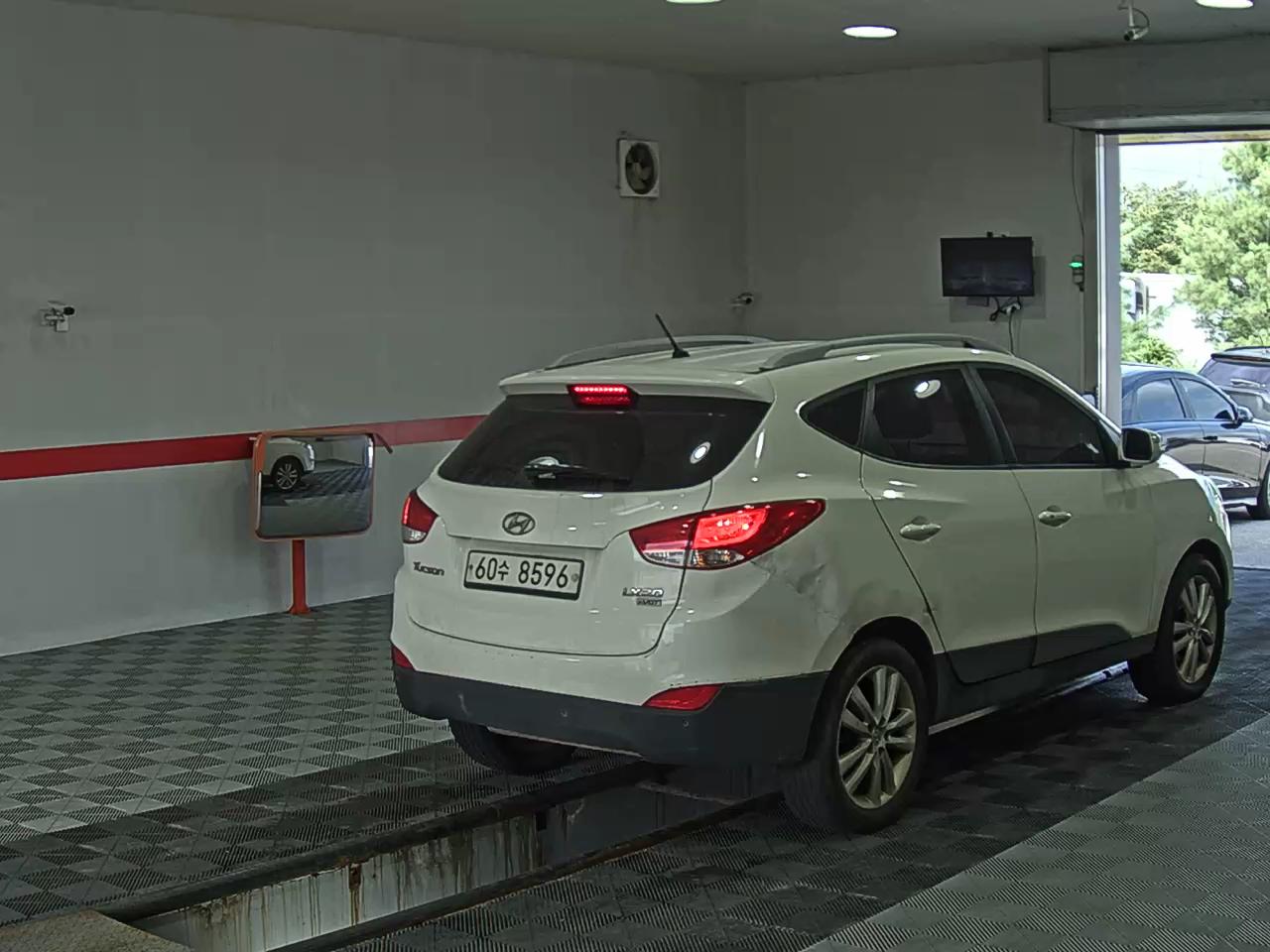 2013 - hyundai tucson
