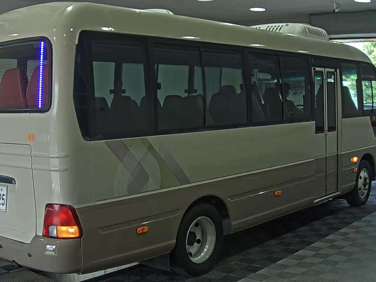 2015 - hyundai county
