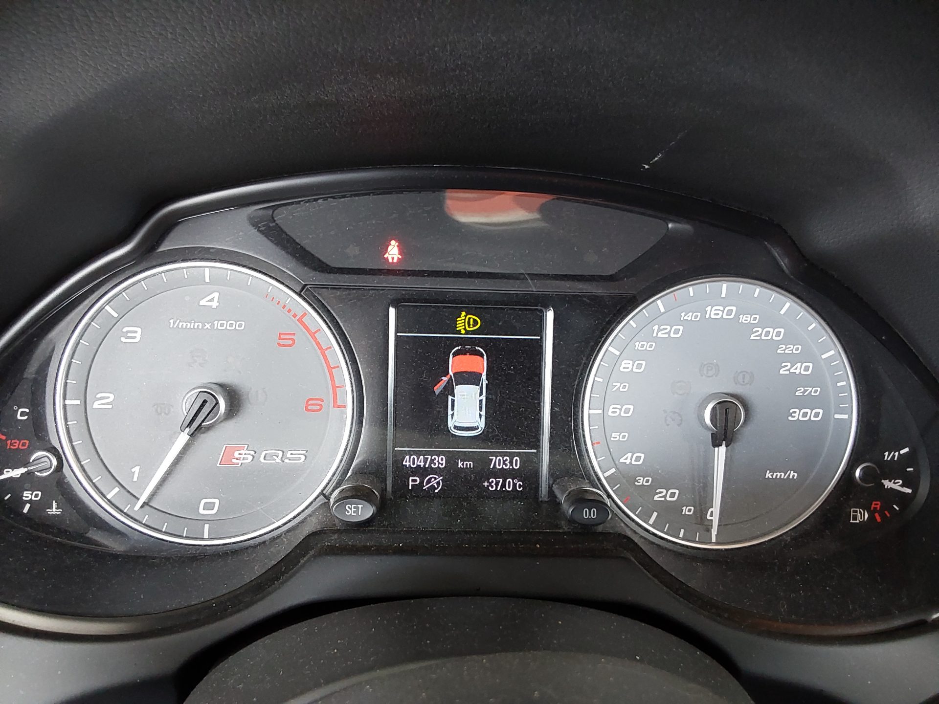2014 - audi sq5
