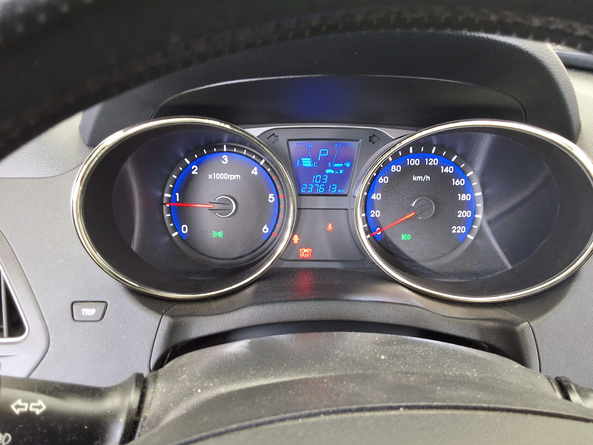 2012 - hyundai tucson
