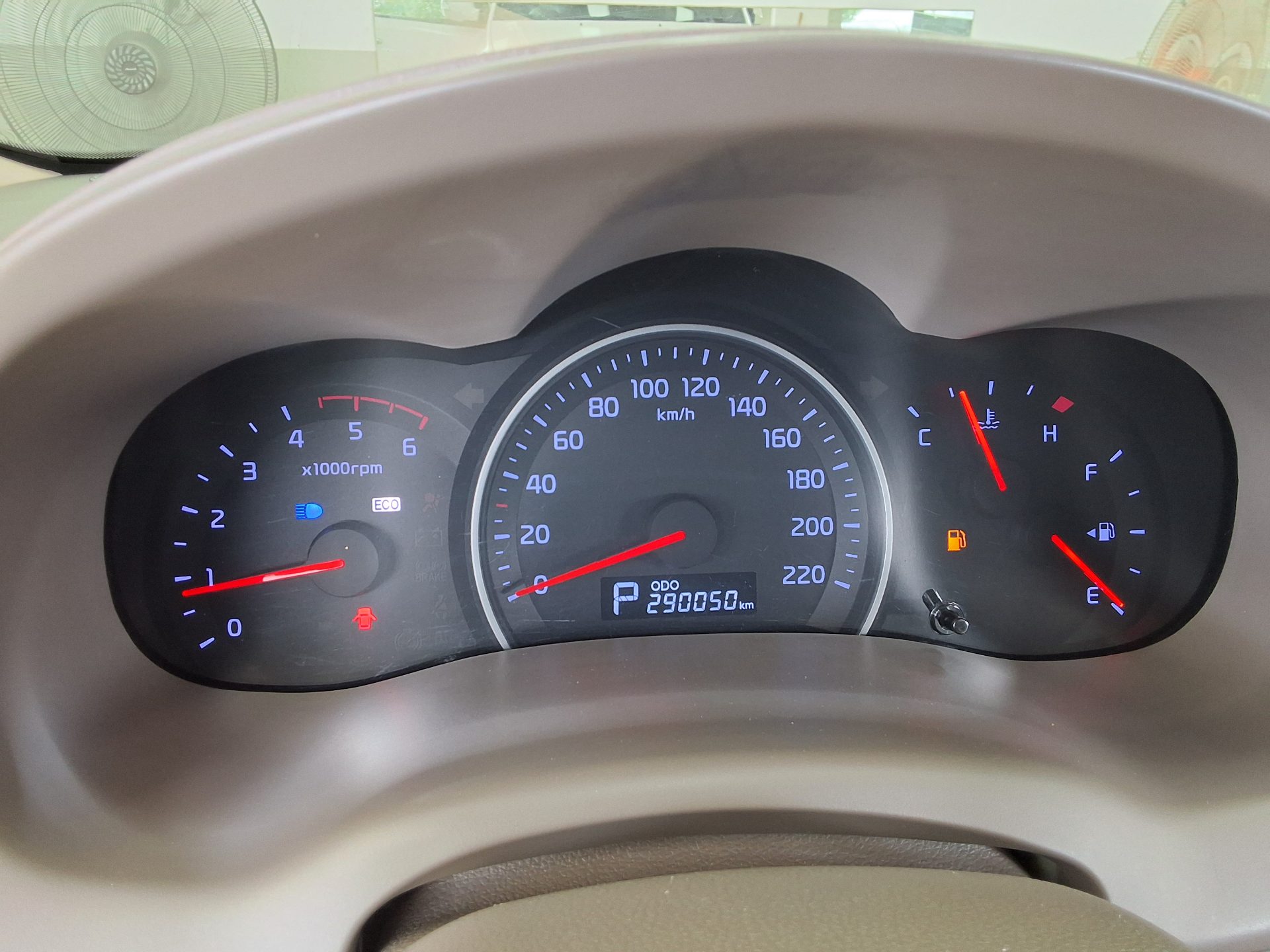 2013 - kia carnival