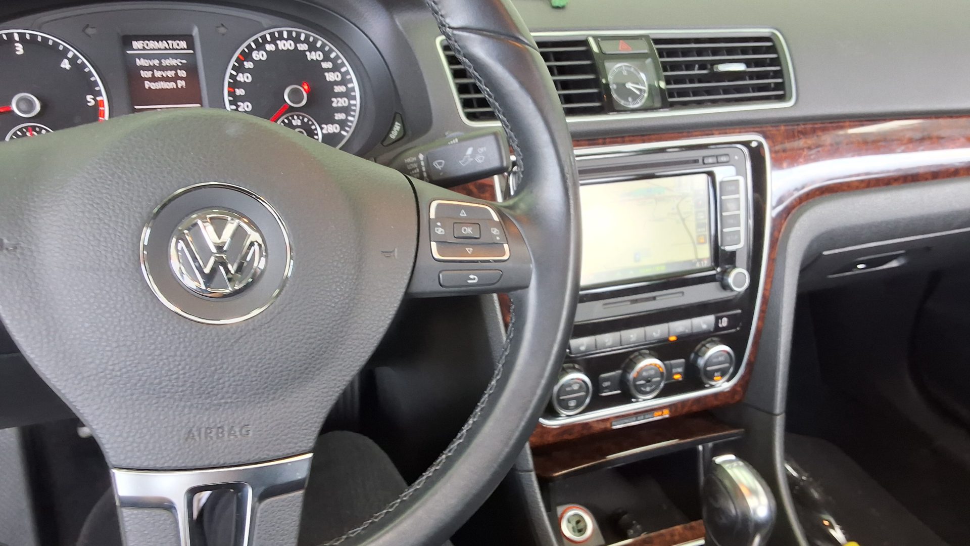 2013 - volkswagen passat