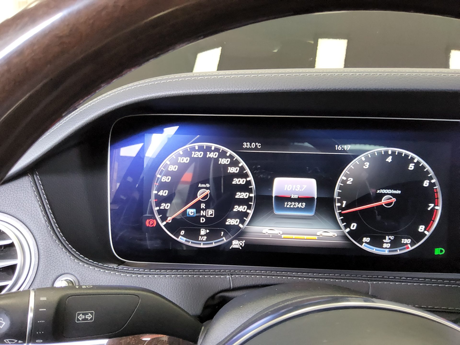 2019 - mercedes-benz s560l