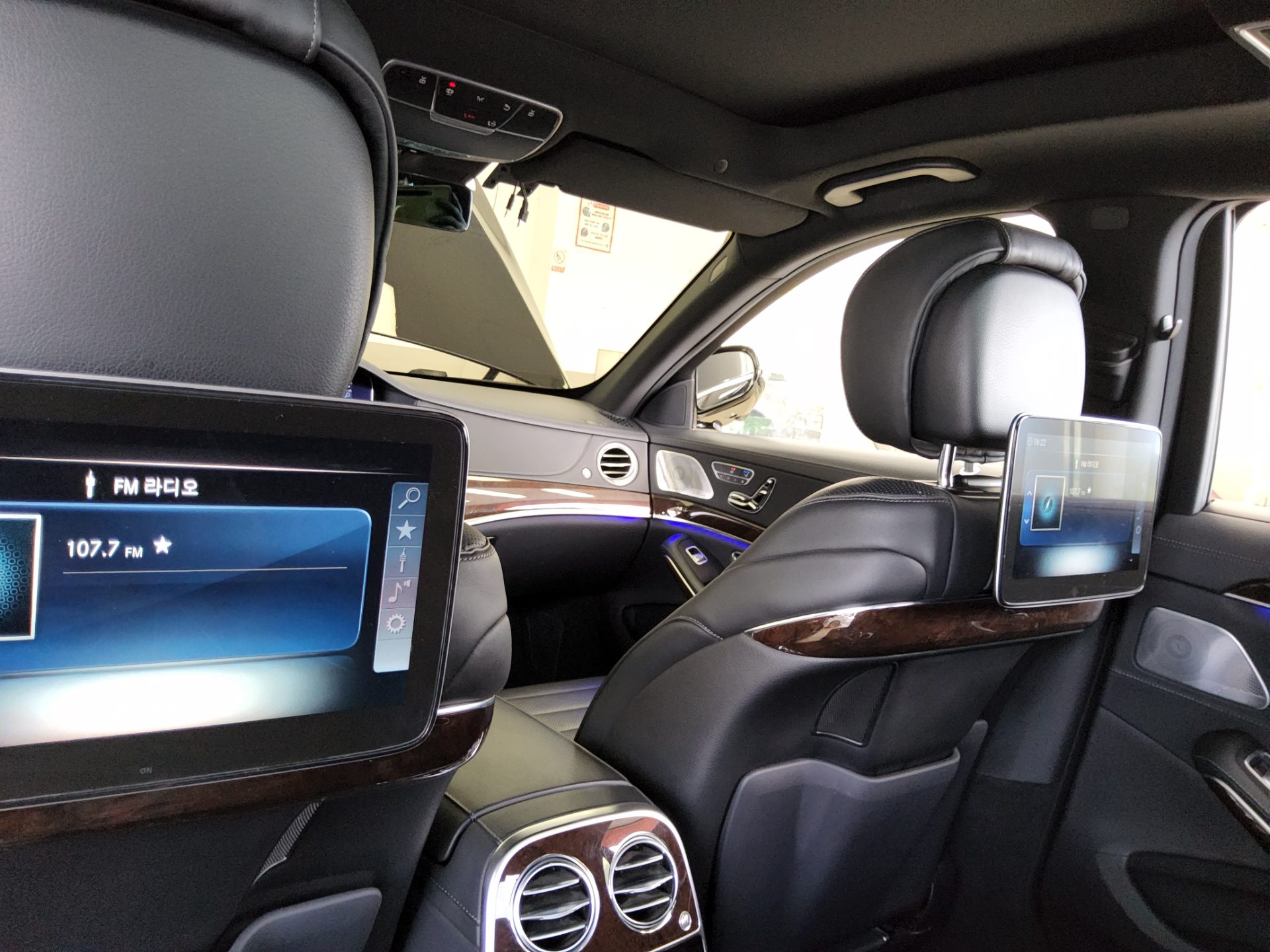 2019 - mercedes-benz s560l