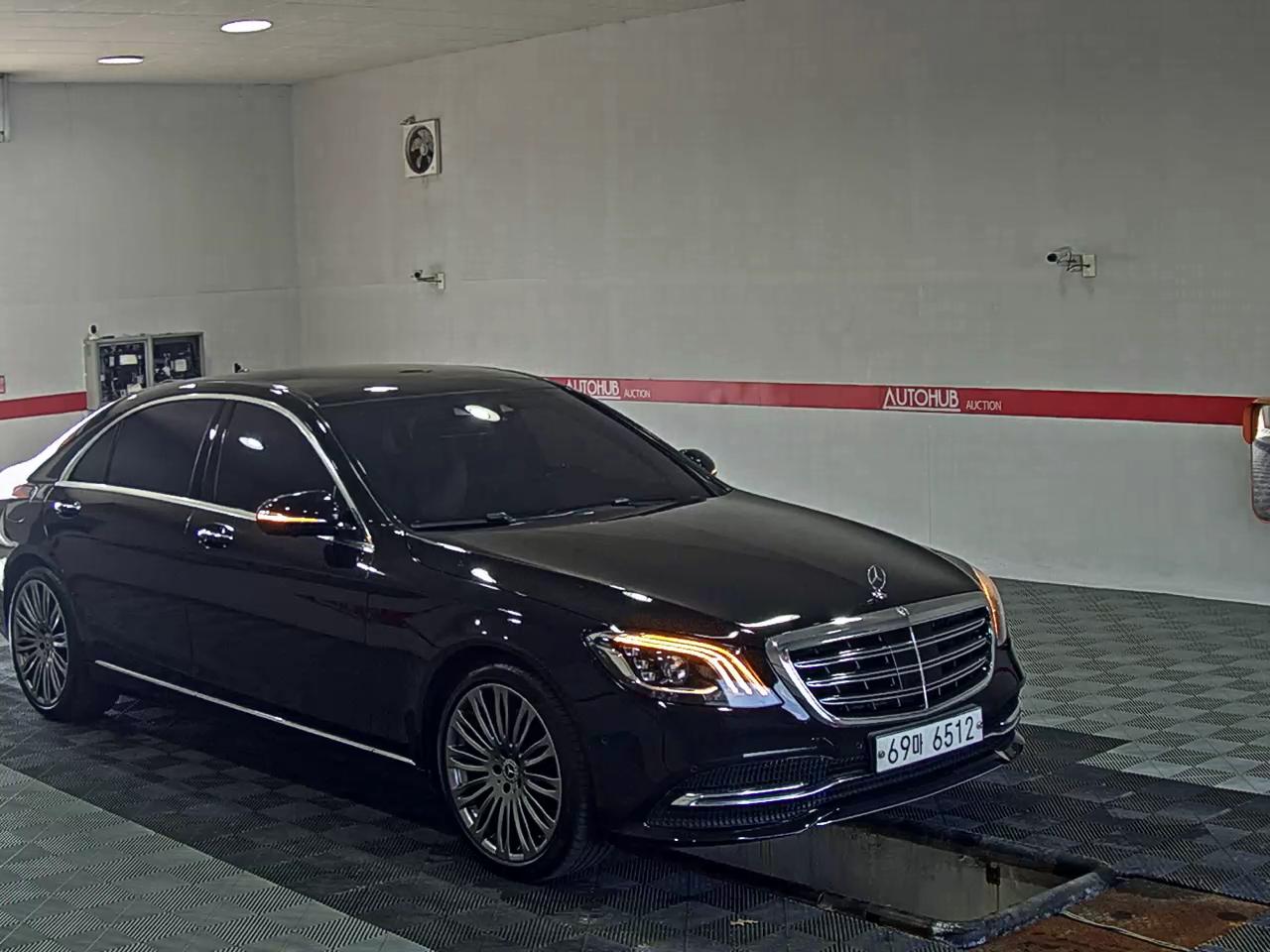 2019 - mercedes-benz s560l