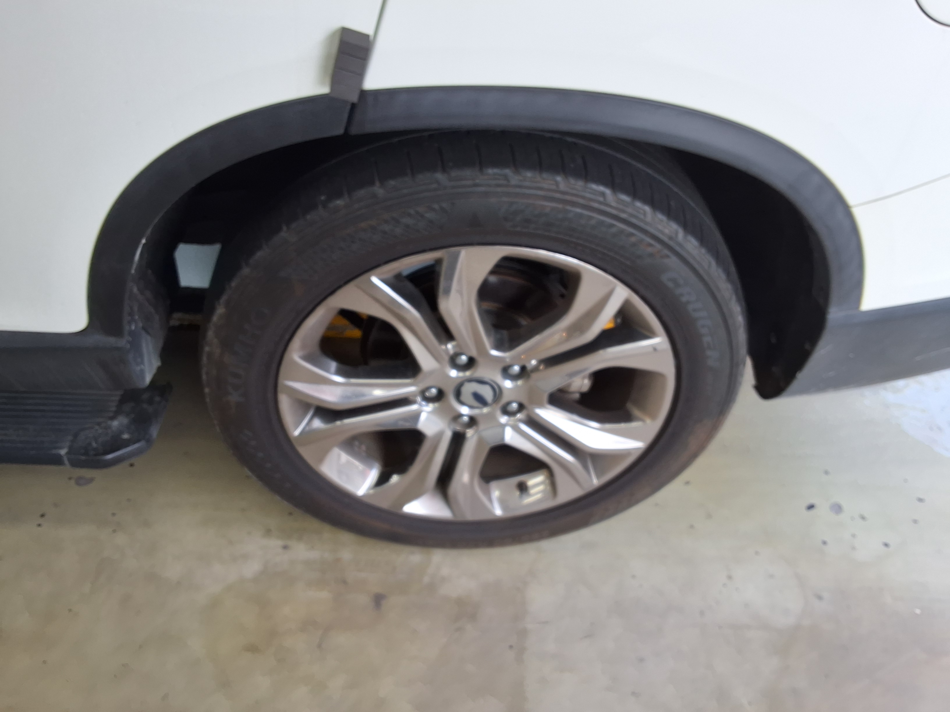 2018 - ssangyong rexton