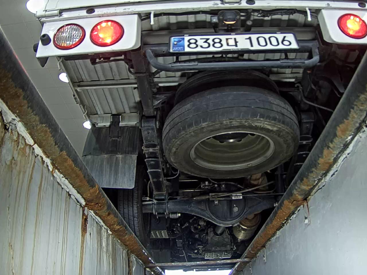 2023 - kia bongo
