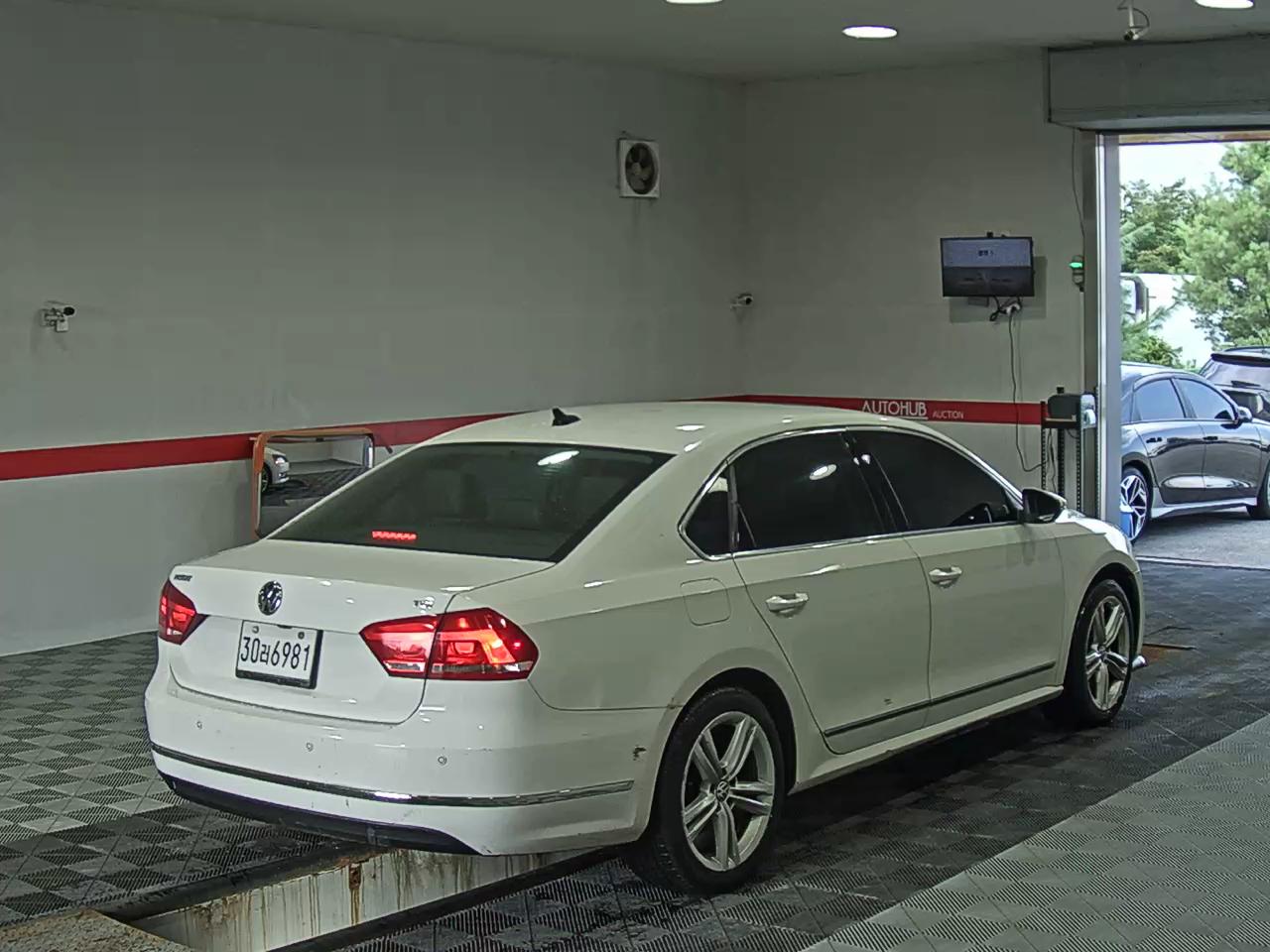 2015 - volkswagen passat