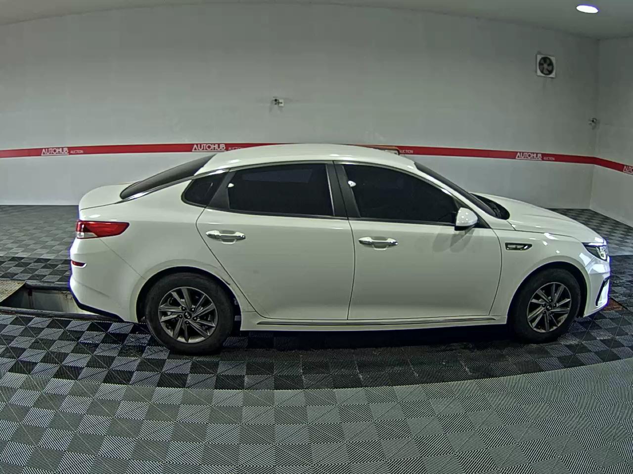 2020 - kia k5