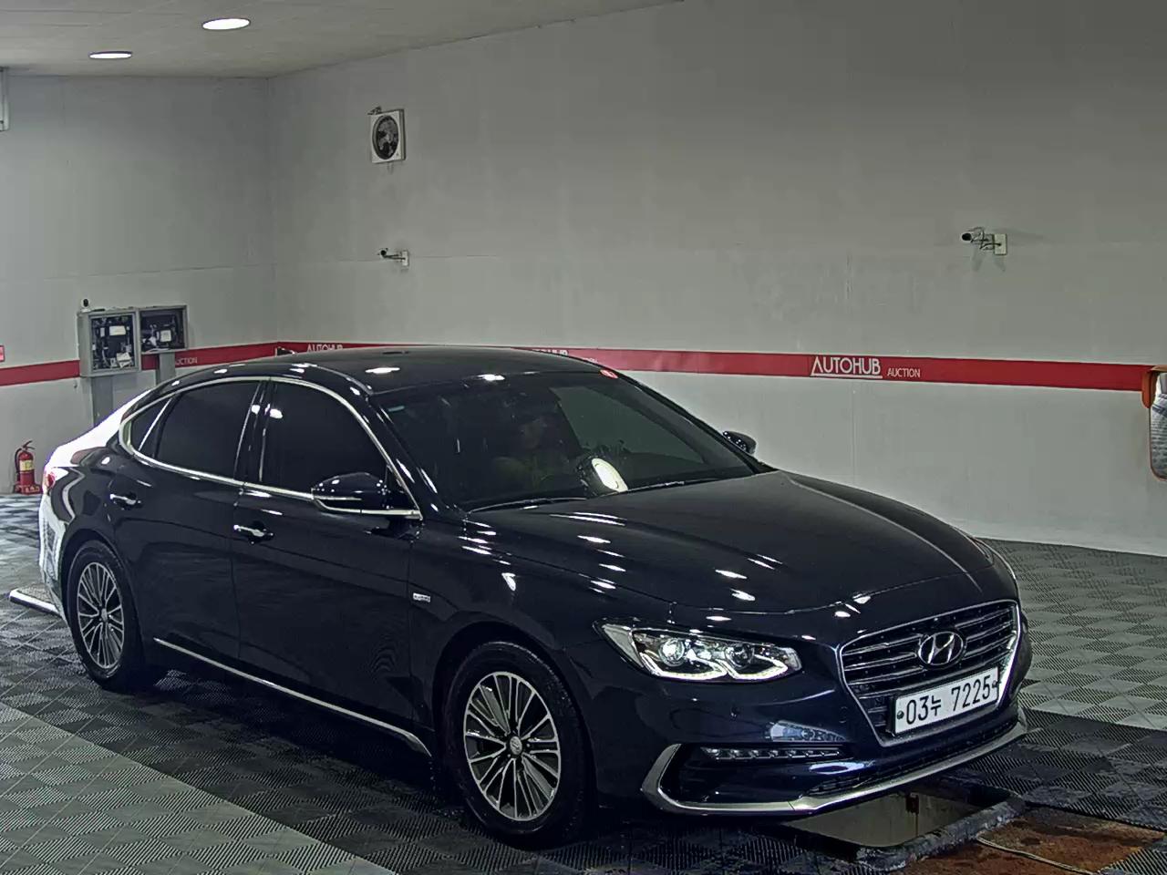 2018 - hyundai grandeur
