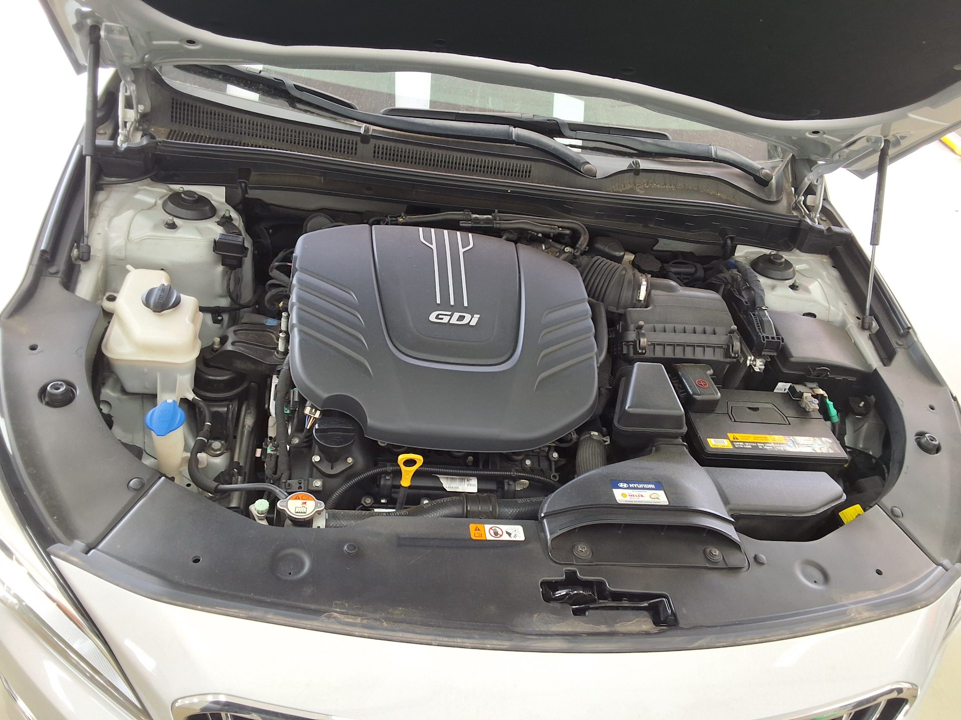 2016 - hyundai aslan