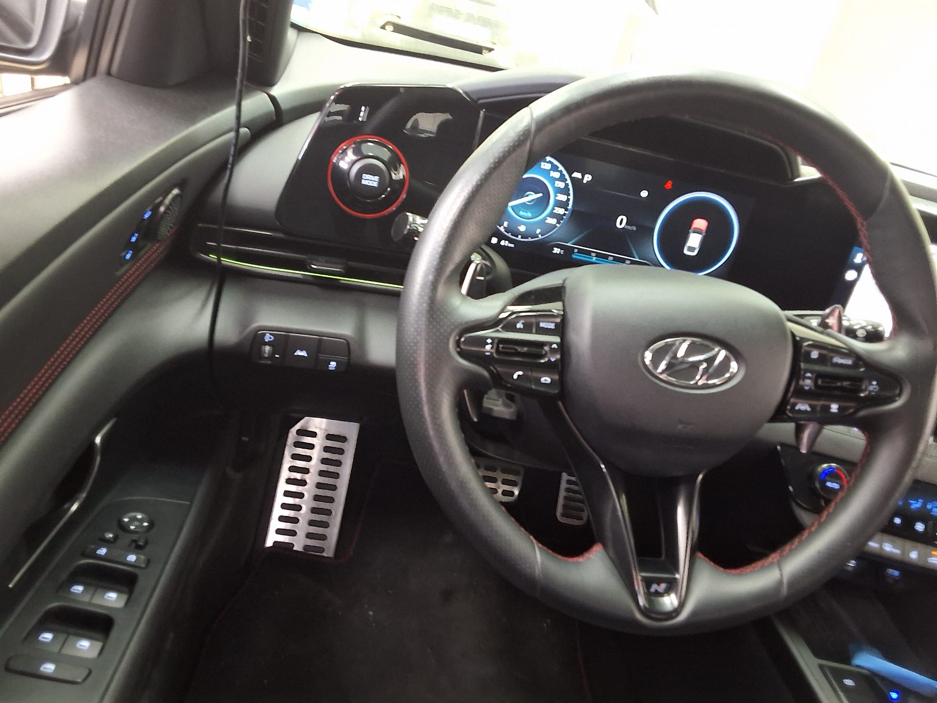 2021 - hyundai avante