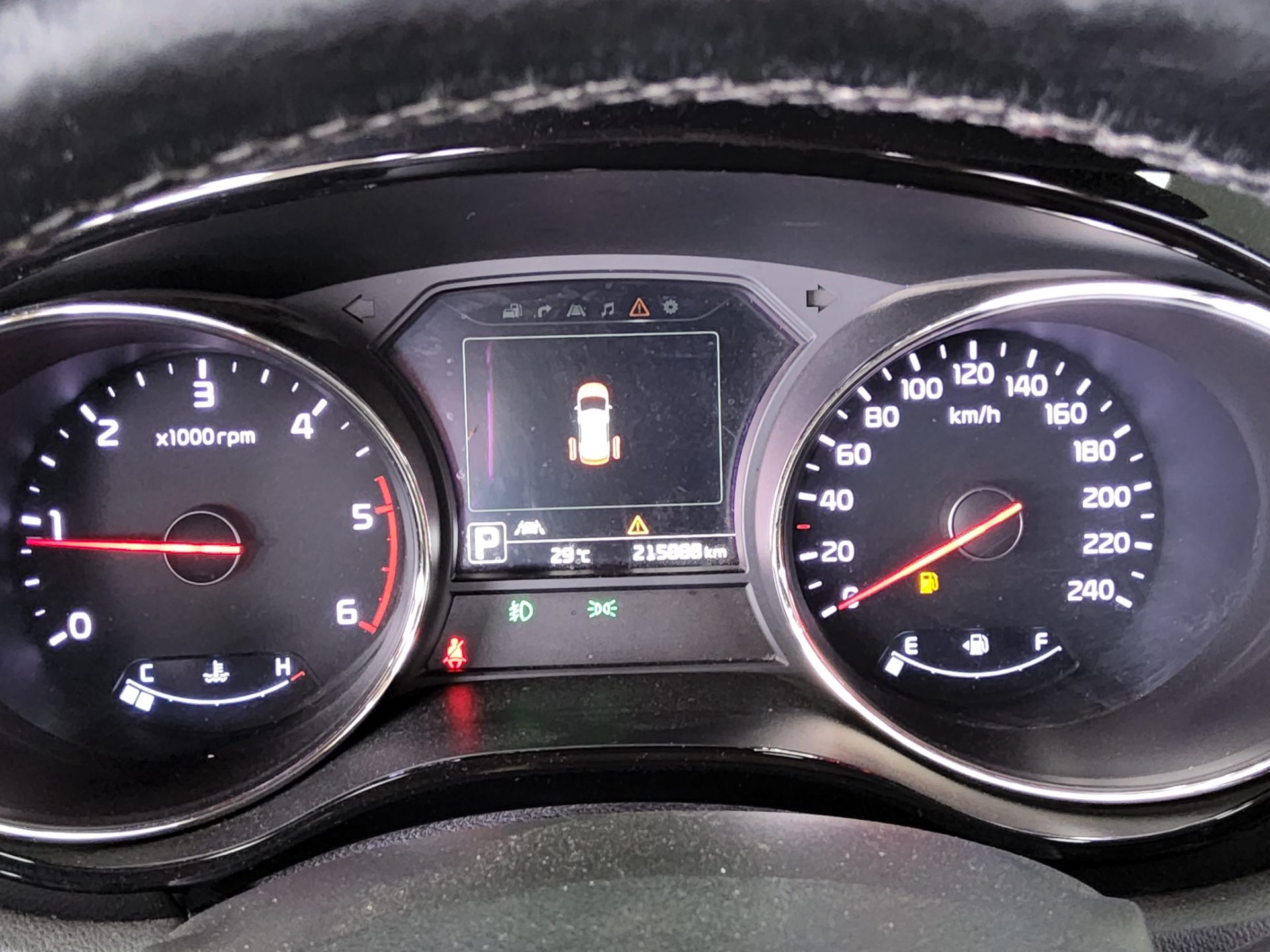 2016 - kia carnival