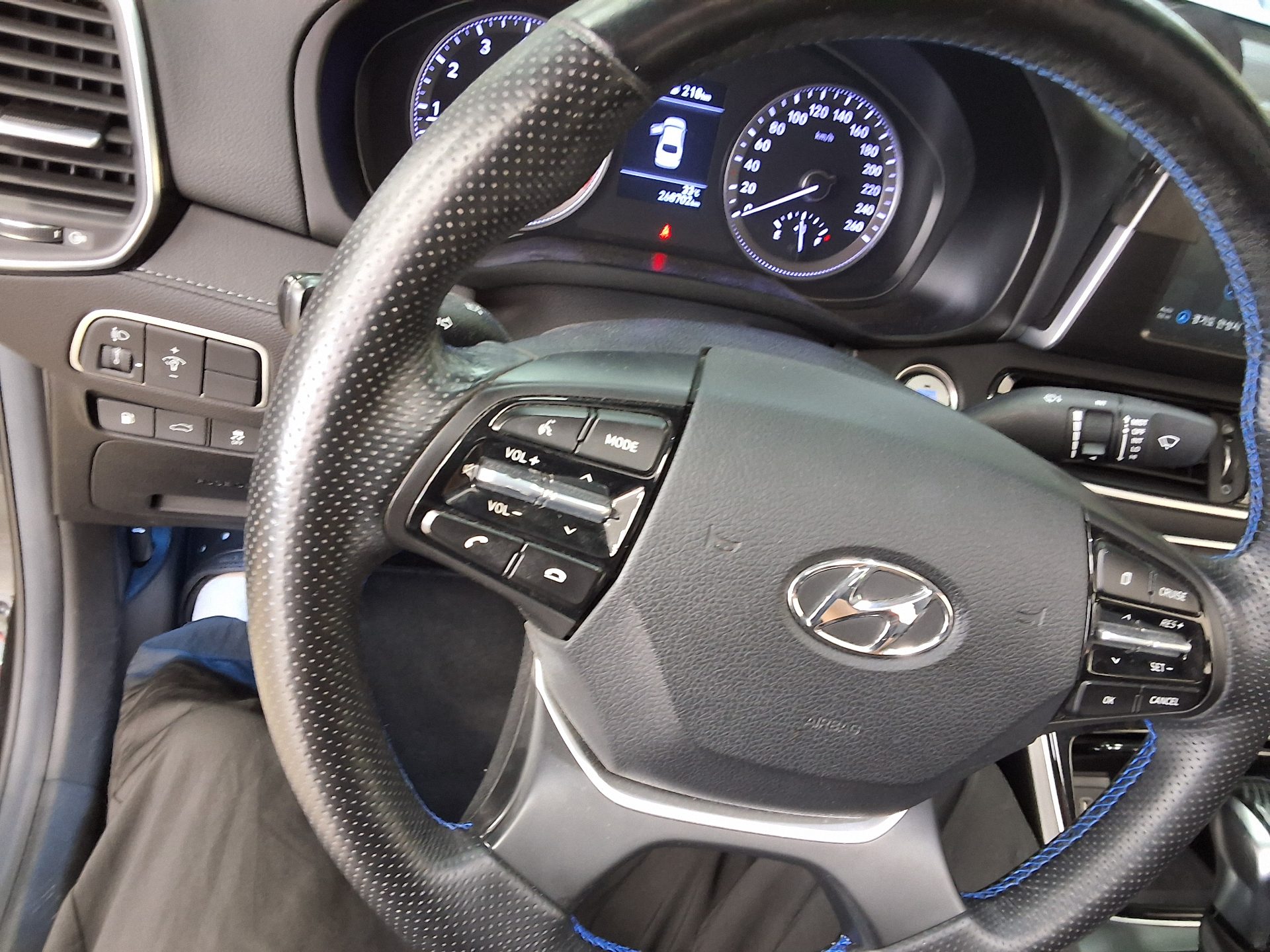 2018 - hyundai grandeur