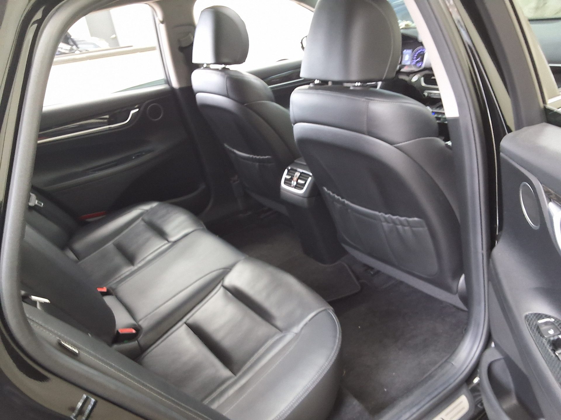2018 - hyundai grandeur