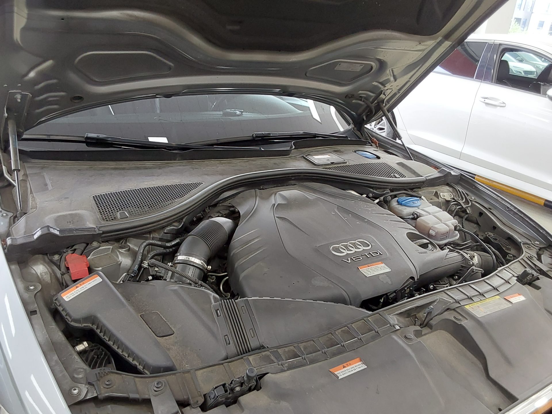 أودي إيه 6 (4Th Gen) 45 TDI كواترو 2015