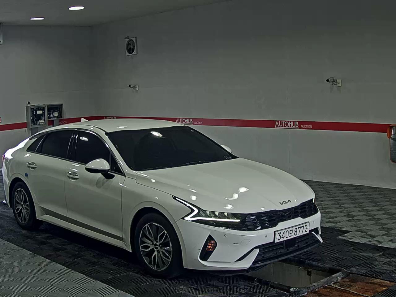 2023 - kia k5