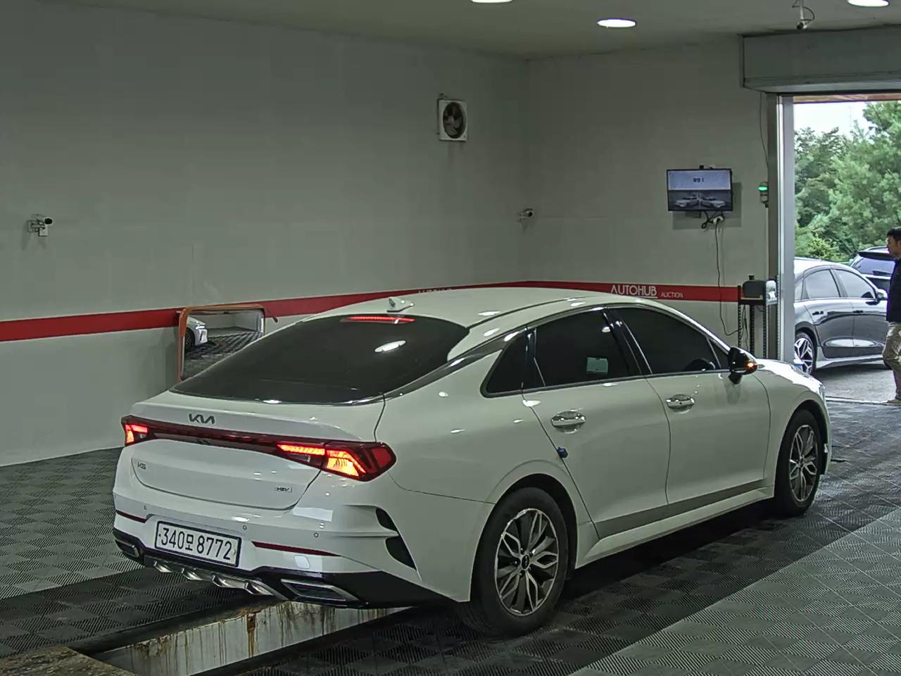 2023 - kia k5