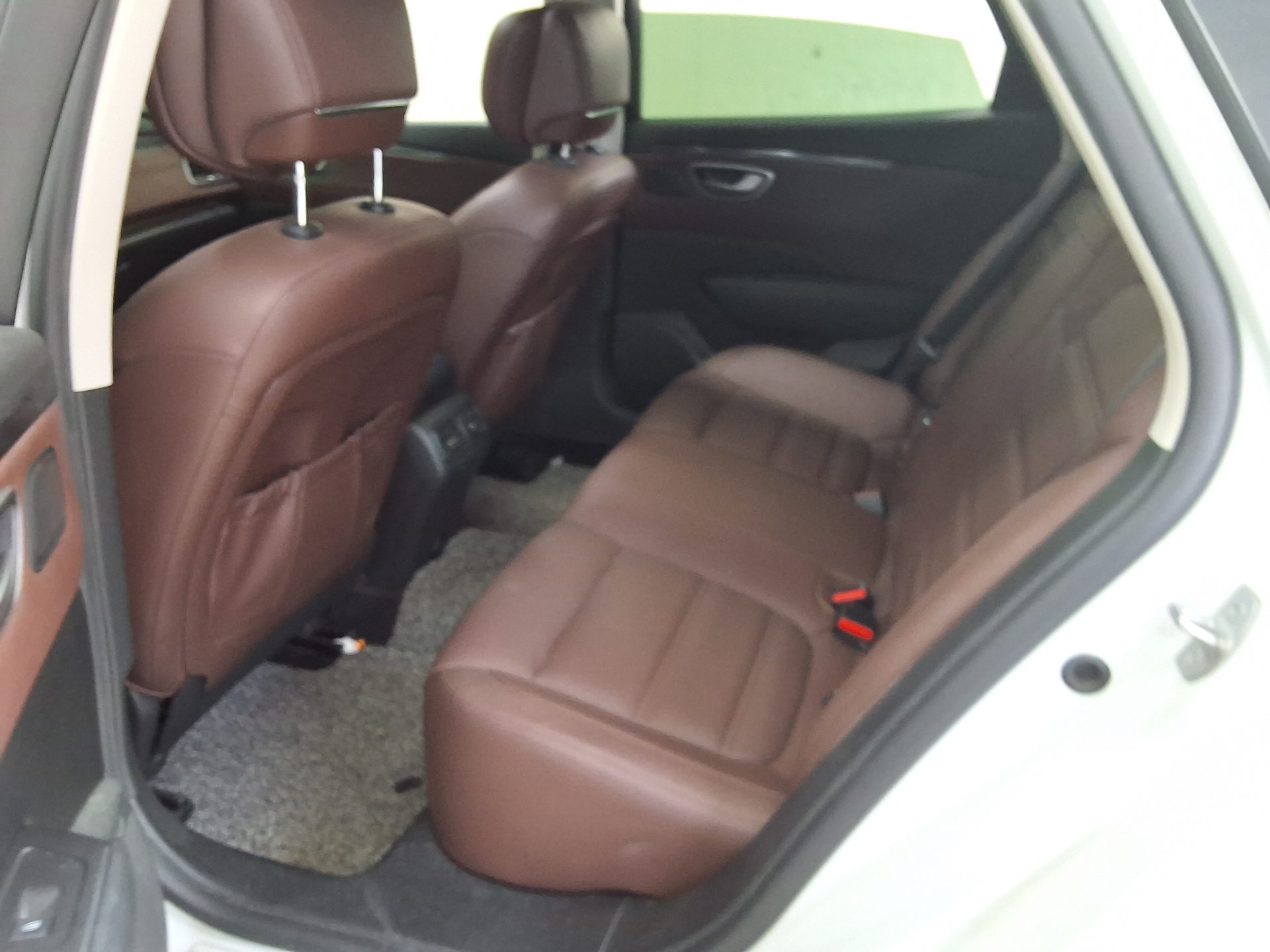 2019 - renault sm6