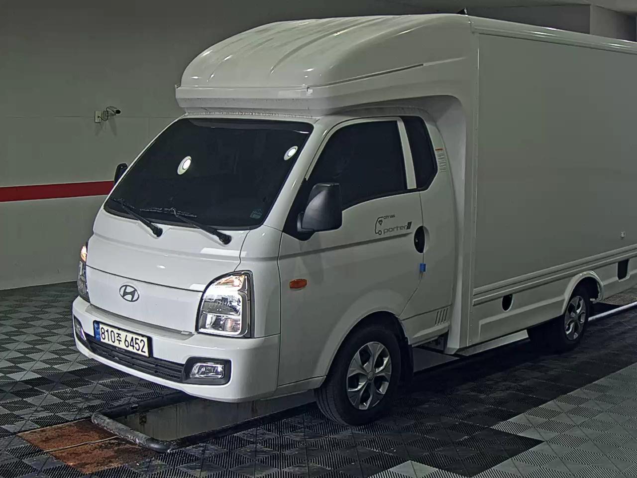 HYUNDAI PORTER II CITY VAN