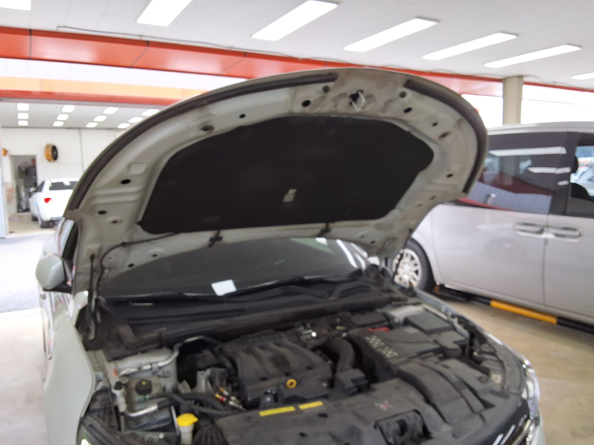 2019 - renault sm6