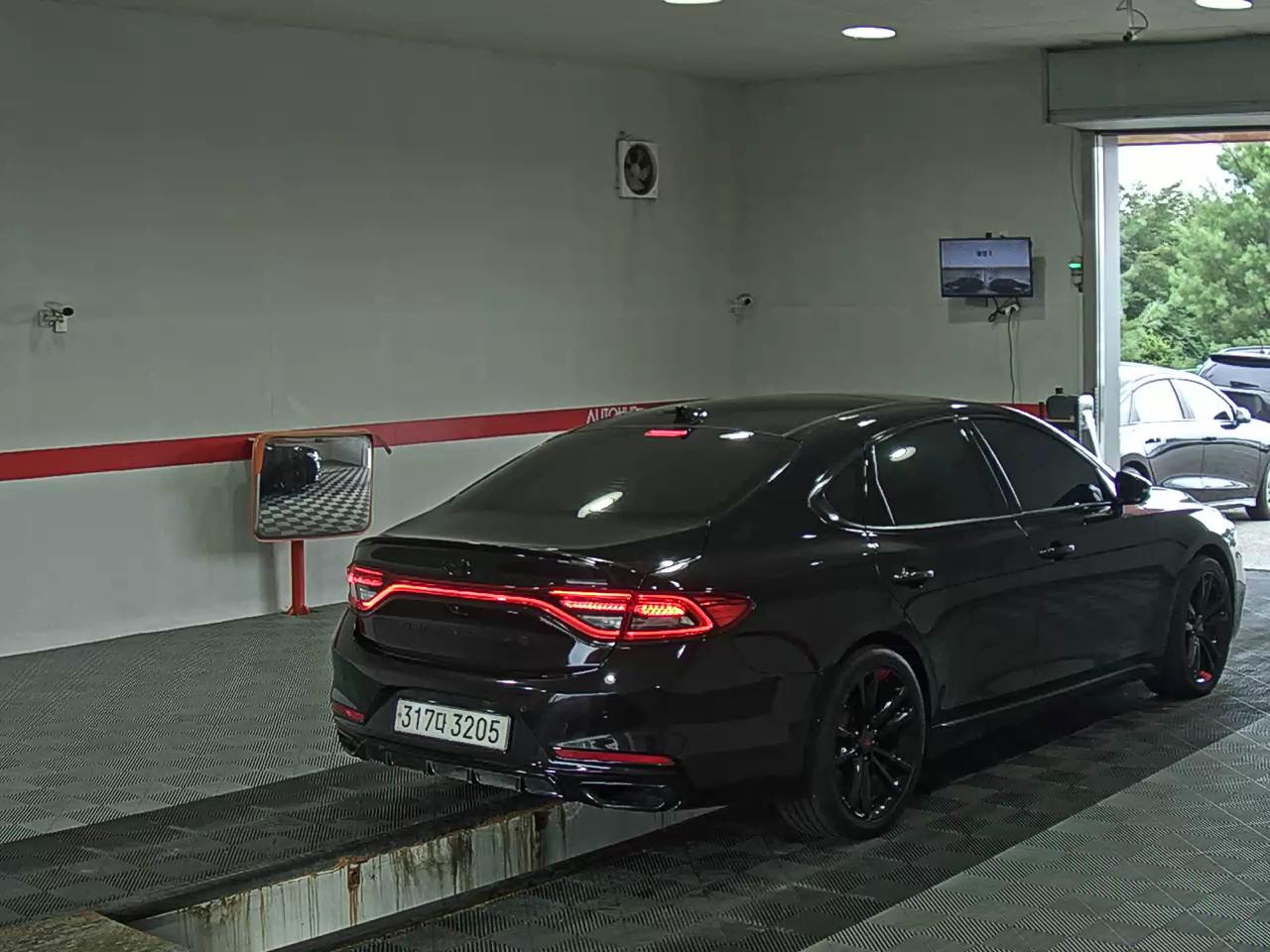 2018 - hyundai grandeur