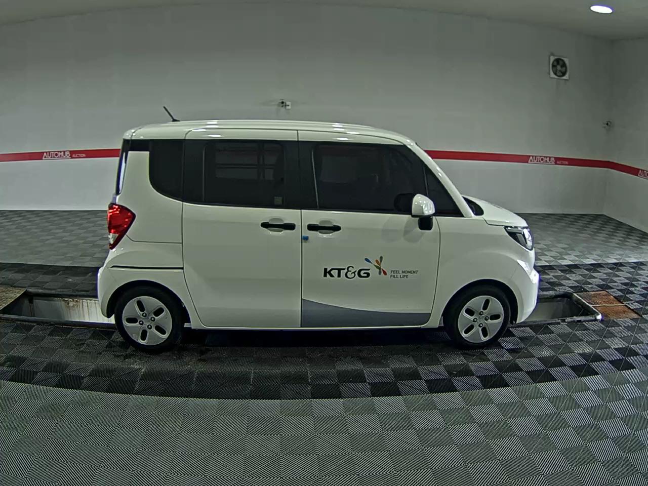 2021 - kia ray