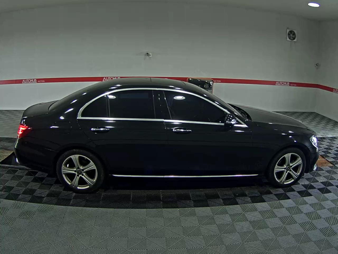2018 - mercedes-benz e200