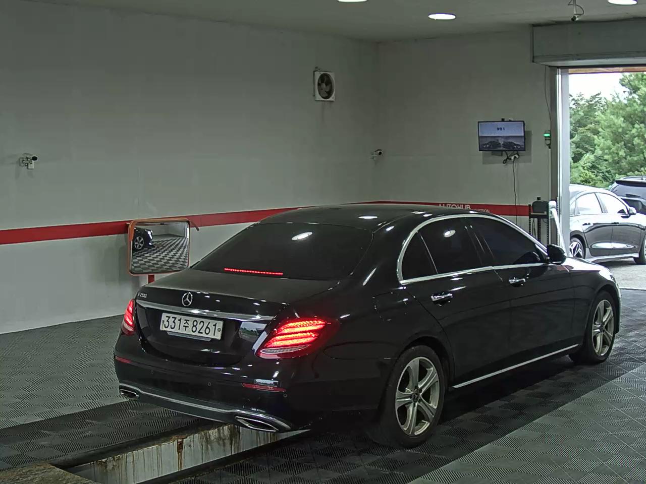 2018 - mercedes-benz e200