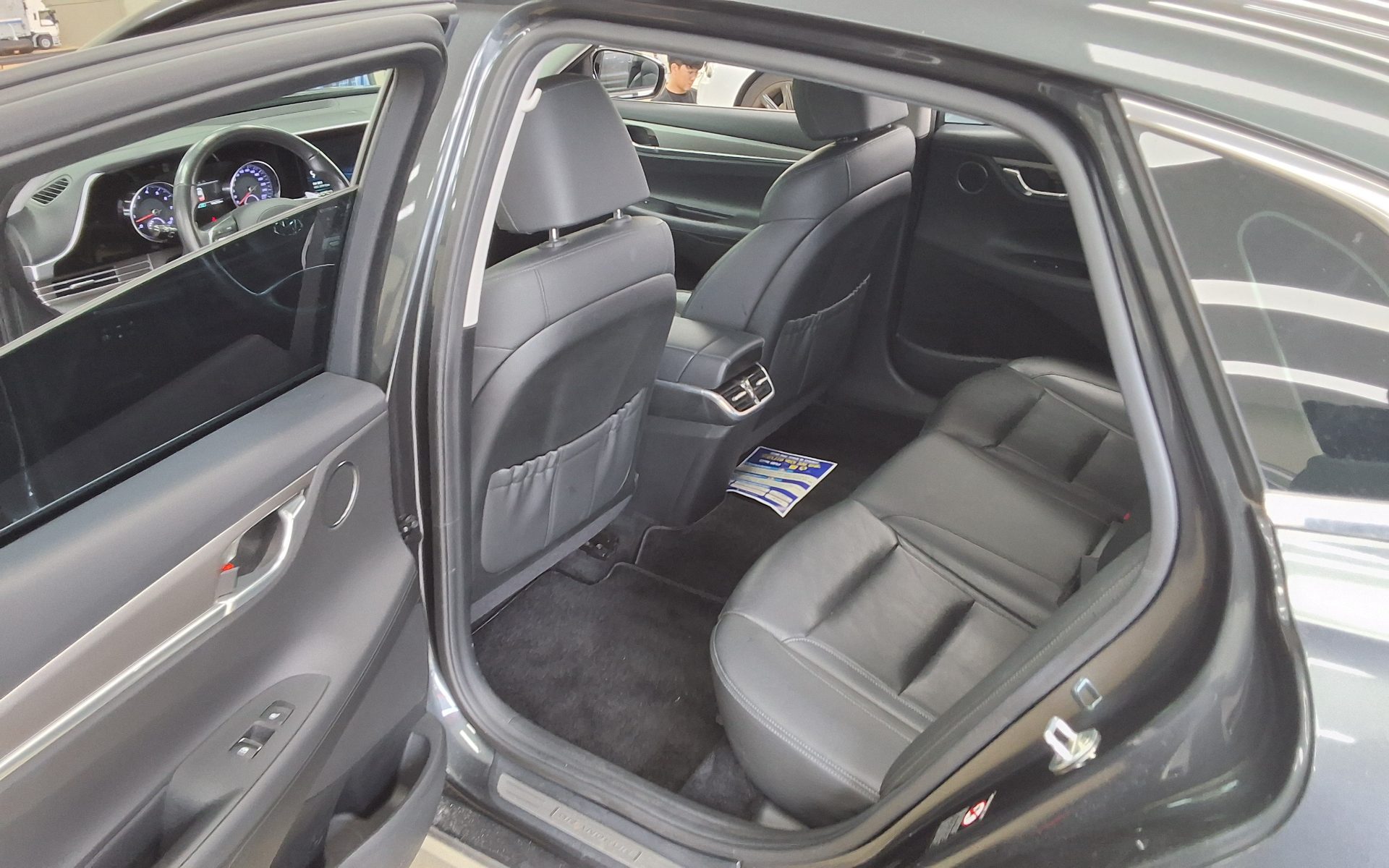 2022 - hyundai grandeur
