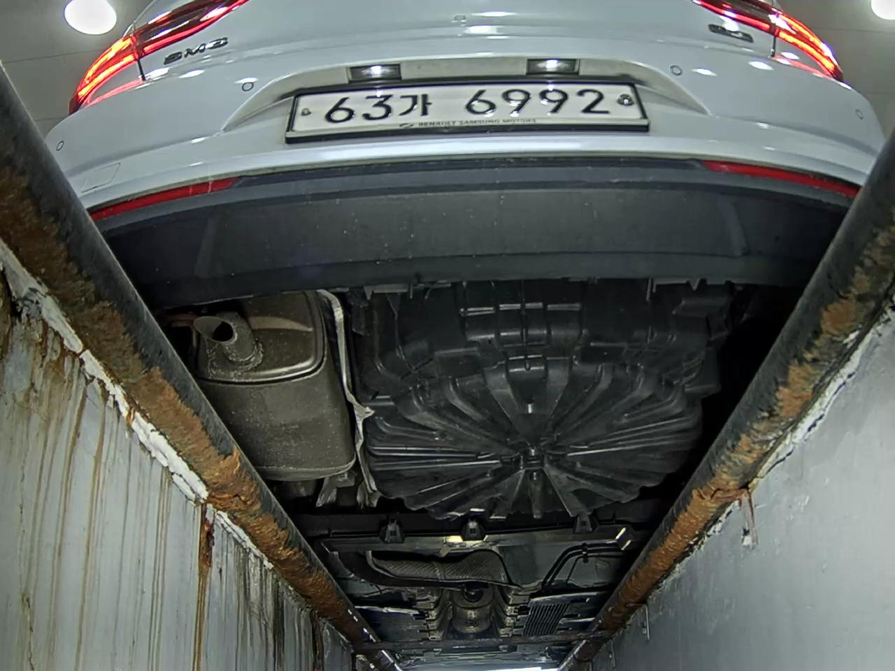 2019 - renault sm6