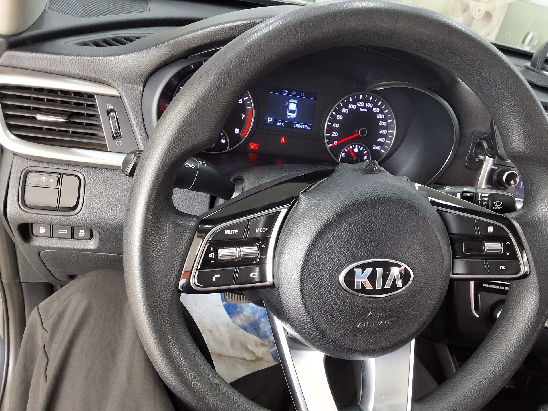 2020 - kia k5