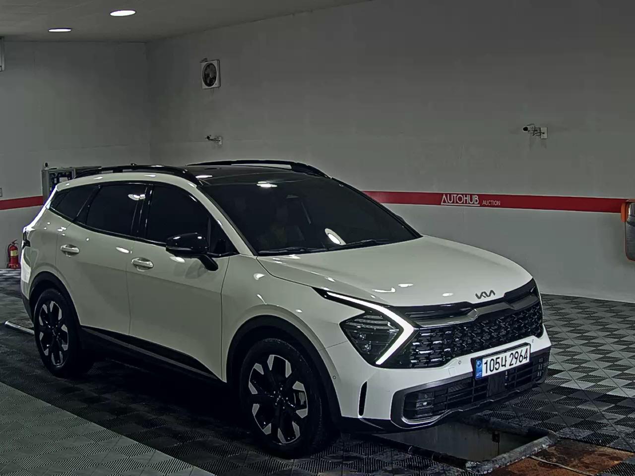 2023 - kia sportage