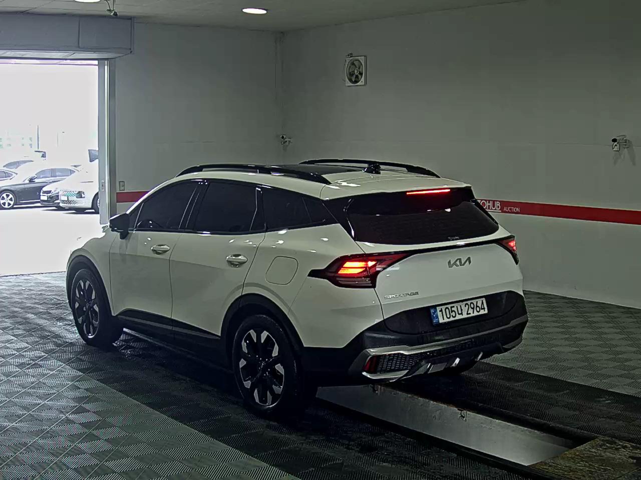 2023 - kia sportage