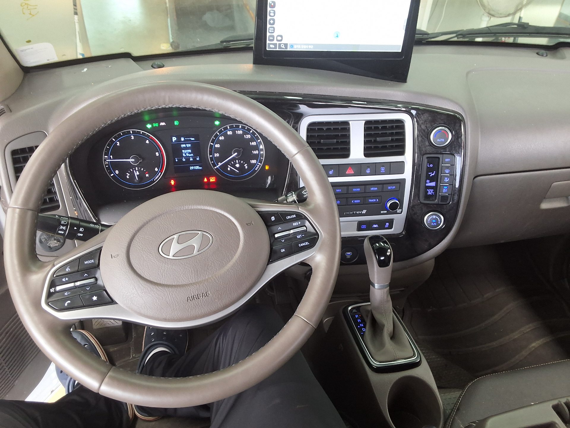 2025 - hyundai porter