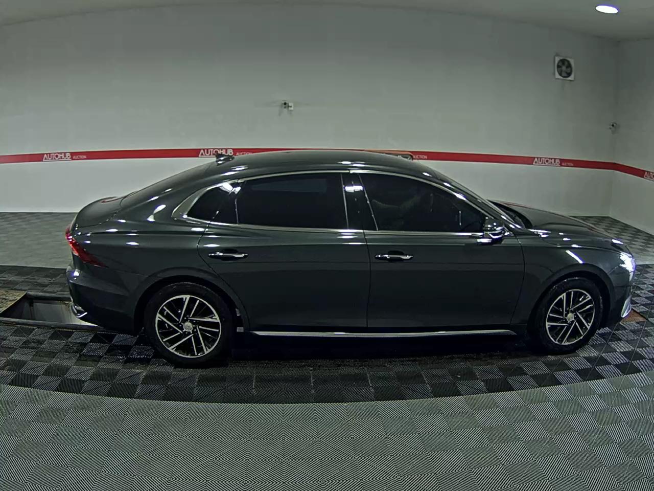2022 - hyundai grandeur