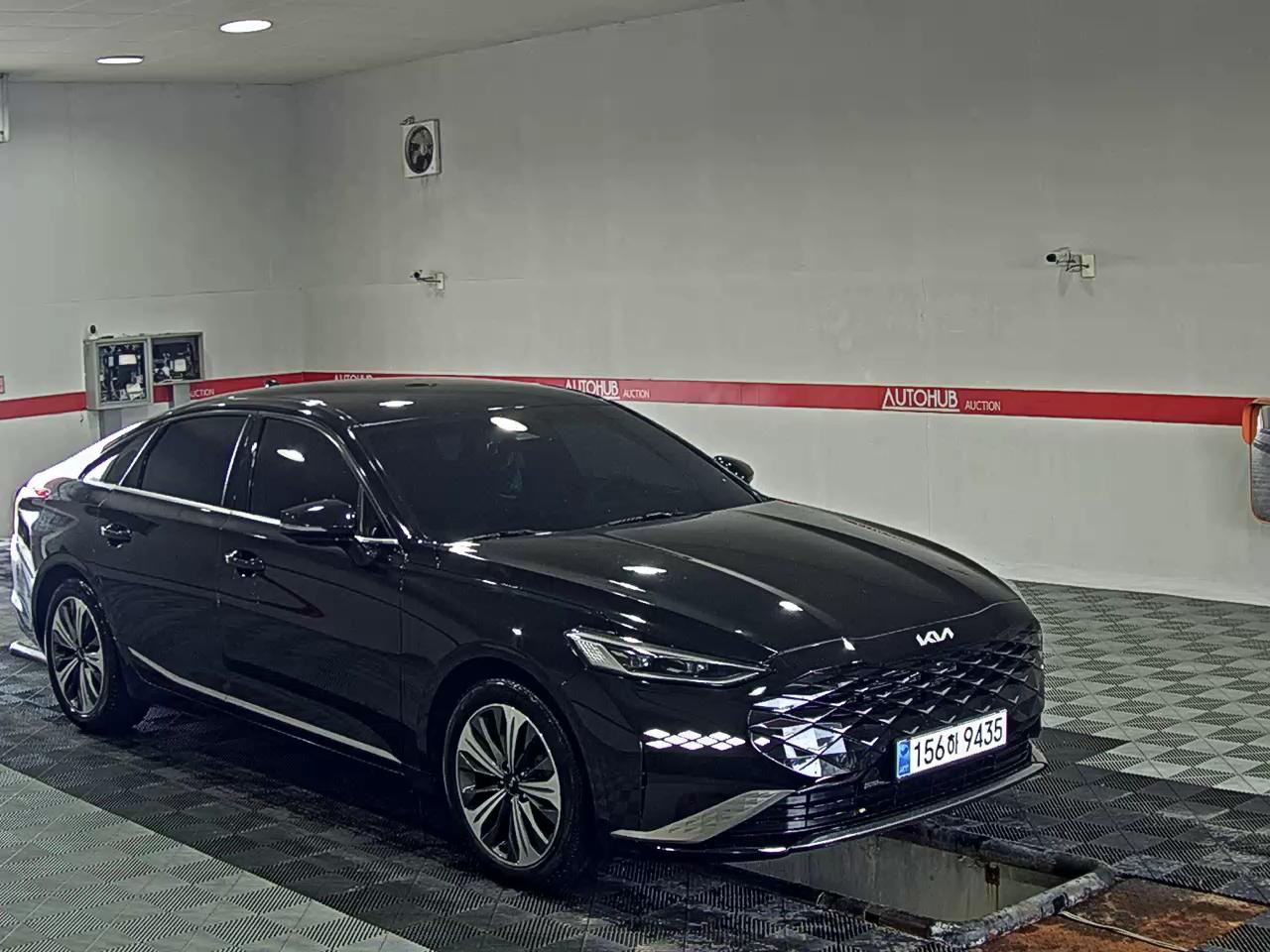2023 - kia k8