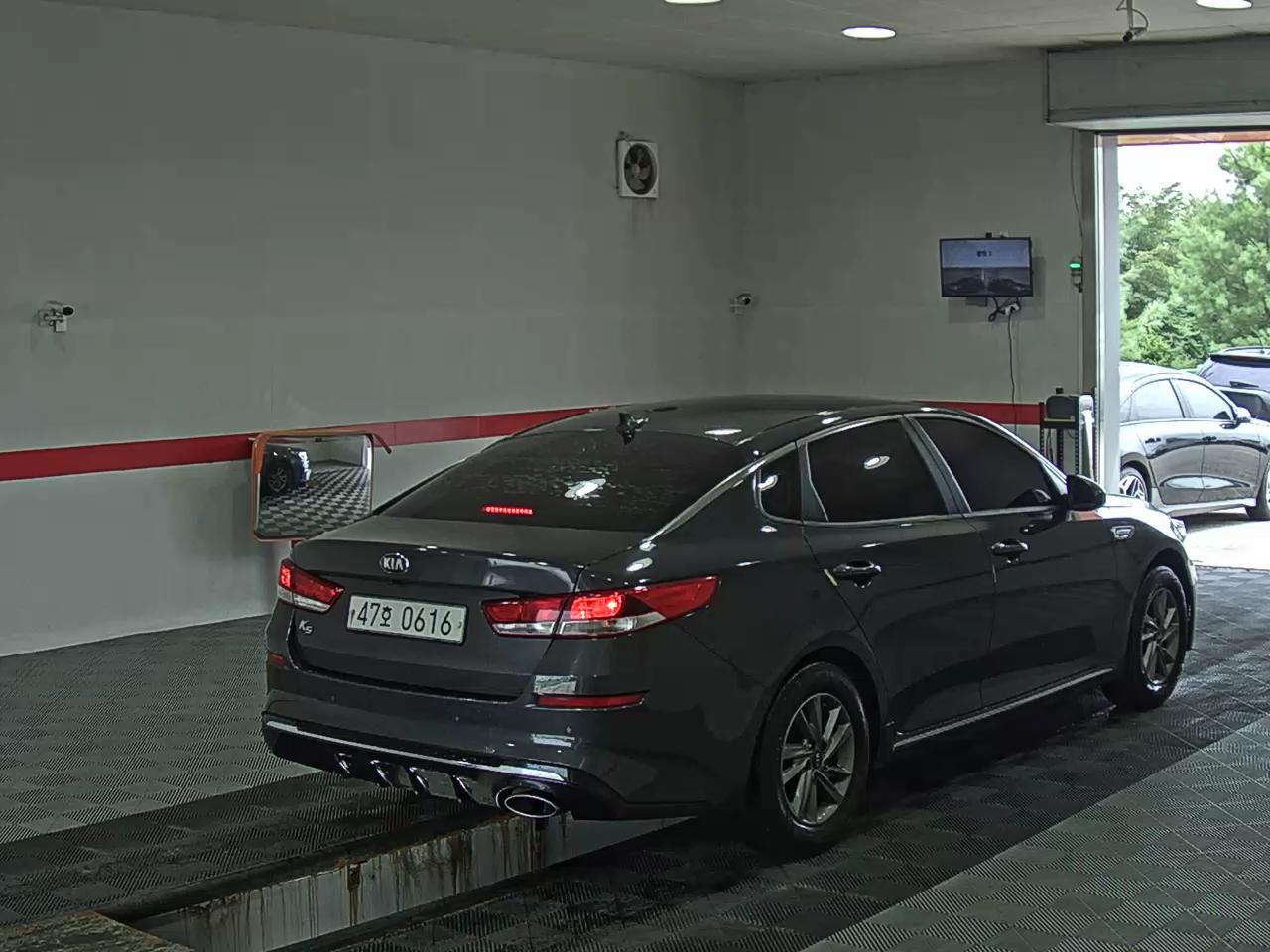 2020 - kia k5