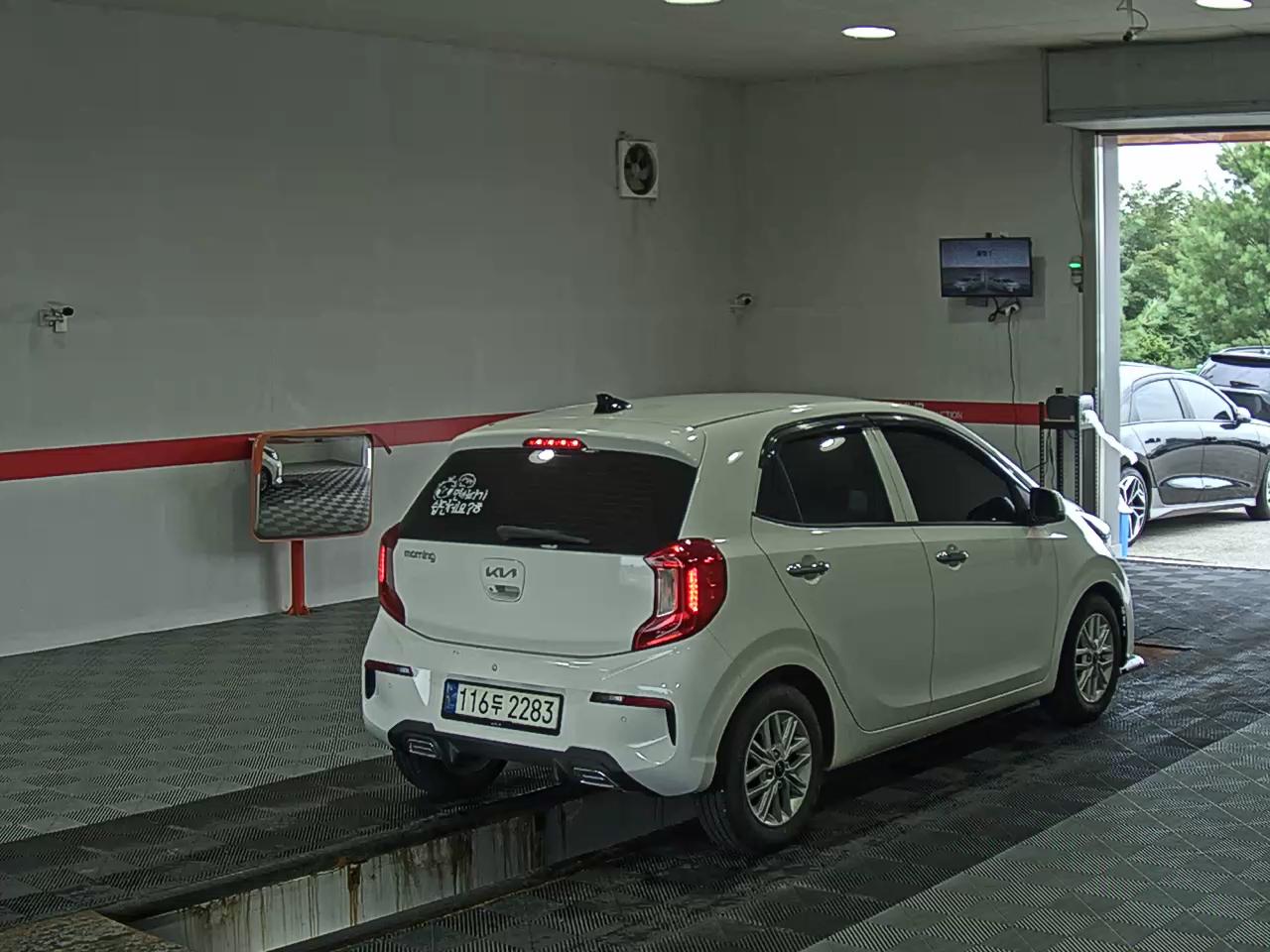 2022 - kia morning