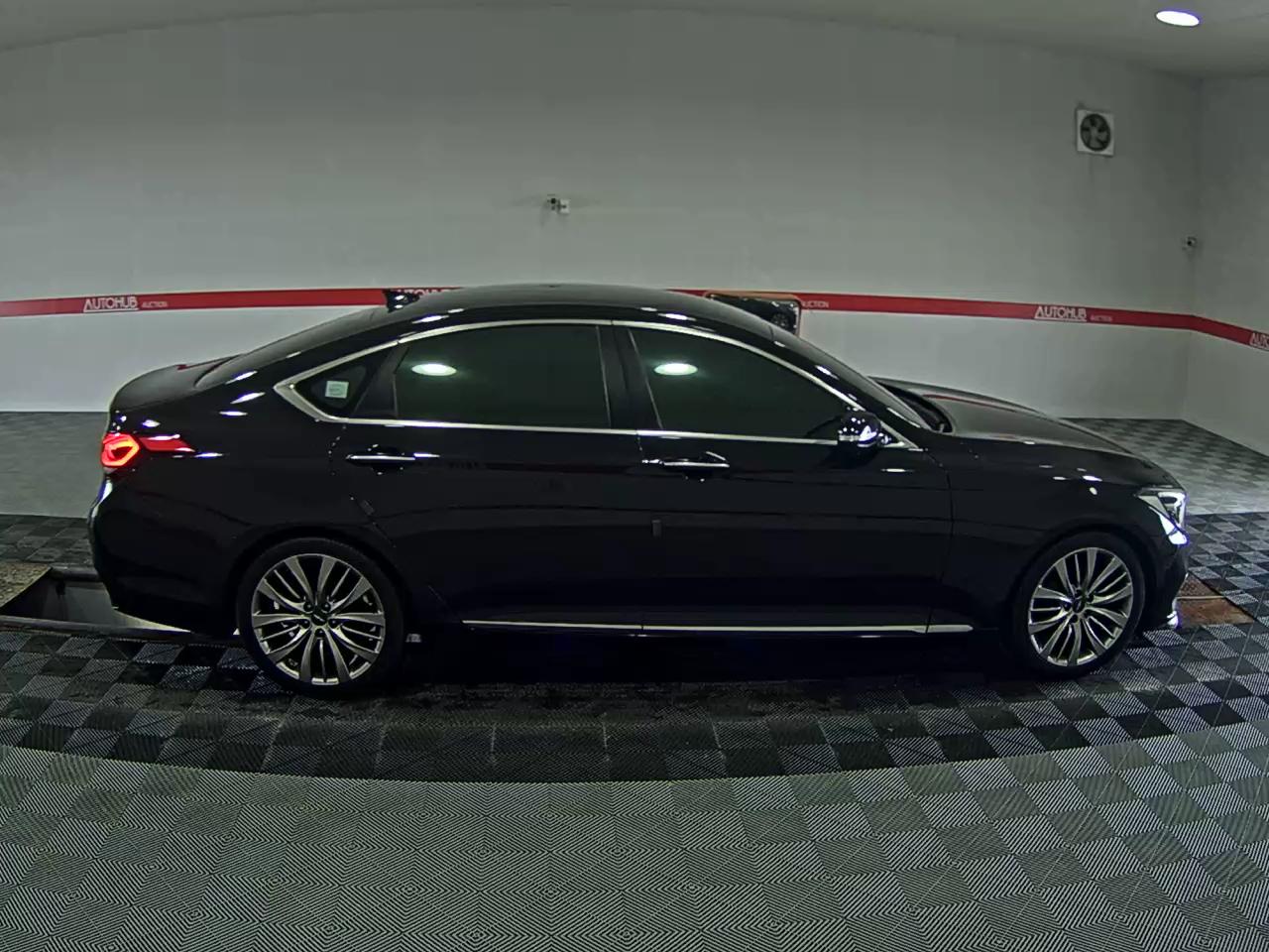 2018 - genesis g80
