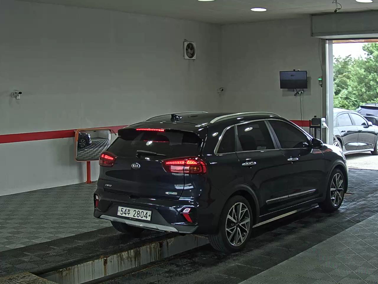 2020 - kia niro